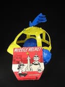 RARE VINTAGE SPACE SCOUT MISSILE HELMET ROBOT RENWAL with ORIGINAL HEADER CARD