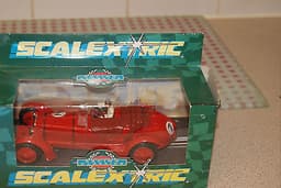 SCALEXTRIC ALPHA ROMEO C241 RACING CLASSIC