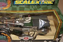 SCALEXTRIC BENTLEY C 305 CHROME