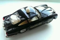 Scalextric Original E5 Aston Martin Marshalls Car Excellent Condition.