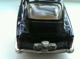 Scalextric Original E5 Aston Martin Marshalls Car Excellent Condition.