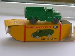 Superb Dublo Dinky 064 Austin lorry In Original Box