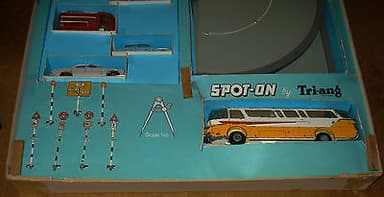 Tri-ang Spot-On Presentation Set 14 -includes Mulliner Coach and Mini Mega rare!