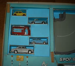 Tri-ang Spot-On Presentation Set 14 -includes Mulliner Coach and Mini Mega rare!