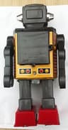VINTAGE ATTACKING MARTIAN ROBOT • ORIGINAL BOX • MADE IN JAPAN • NON WORKING
