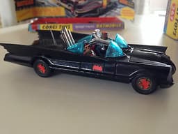 Vintage Corgi Batmobile 267 First Issue 1966 ** Superb Condition **