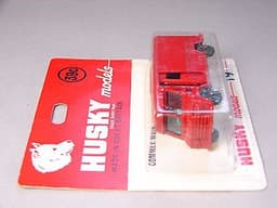 Vintage HUSKY #19 COMMER WALK THRO\' VAN - GREAT BRITAIN - MIP - 1960s