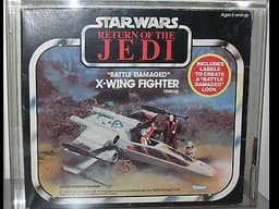 VINTAGE STAR WARS ROTJ \'BATTLE DAMAGED\' X-WING FIGHTER AFA 75 EX + NM MISB