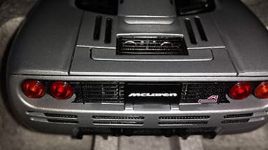 1/18 Autoart McLaren F1 Road Car Magnesium Silver 1994 Mclaren F 1 SOLD OUT