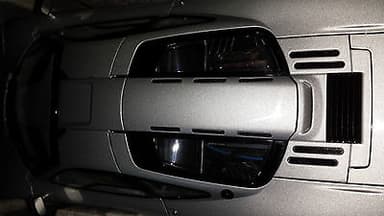 1/18 Autoart McLaren F1 Road Car Magnesium Silver 1994 Mclaren F 1 SOLD OUT