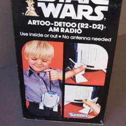 1977 vintage "STAR WARS R2-D2 AM Radio" MIB NEVER REMOVED ~ EXCELLENT cond. RARE