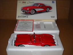 AUTOART 1:18 1959 CHEVROLET CORVETTE ROADSTER RED BNMIB SOLD OUT MEGA RARE