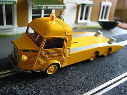 Citroen HY Tub Car Transporter slot car 1:32