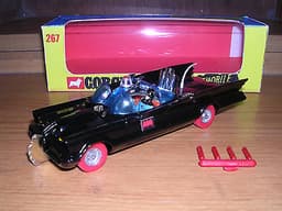 CORGI 267 \'RED WHEEL\' WHIZZWHEELS BATMOBILE & BOX - MAGNIFICENT!