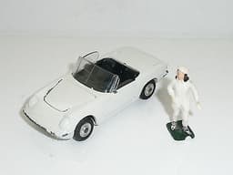 Corgi GS 40 The Avengers Steeds Bentley Emma\'s Lotus BOXED w/figs