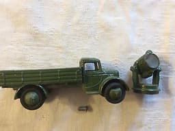 Dinky 22s pre-war searchlight lorry