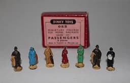 DINKY HORNBY DUBLO STATION FIGURES No 053 (x7)