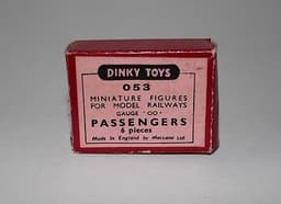 DINKY HORNBY DUBLO STATION FIGURES No 053 (x7)