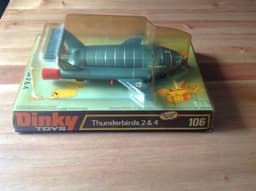 DINKY TOYS THUNDERBIRD 2 DIE CAST METAL TOY