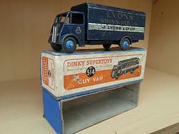 Dinky toys vintage die-cast no 514 guy Van lorry Lyons Swiss rolls Meccano ltd