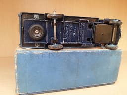 Dinky toys vintage die-cast no 514 guy Van lorry Lyons Swiss rolls Meccano ltd