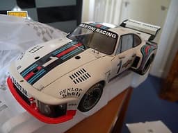 EXOTO PORSCHE 935 MARTINI NO 1 1/18 MINT IN BOX LE MANS MINT VERY RARE 18104