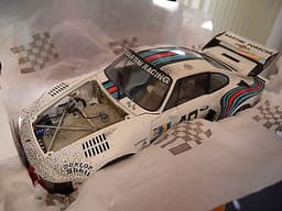 EXOTO PORSCHE 935 MARTINI RACE WORN NO 40 1/18 LE MANS MINT 1976 VERY RARE 18105