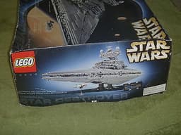 LEGO STAR WARS 10030 ULTIMATE COLLECTOR SERIES IMPERIAL STAR DESTROYER 2002