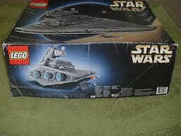 LEGO STAR WARS 10030 ULTIMATE COLLECTOR SERIES IMPERIAL STAR DESTROYER 2002