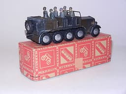 MARKLIN Original 8021/16GN Prime Mover w/soldiers w/box PRE-WAR
