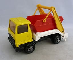 Matchbox SuperKings K-28 Bedford Skip Lorry PRE PRODUCTION