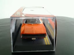 Pioneer 68 bengal charger ,dodge charger 1:32 slot car (scalextric)?