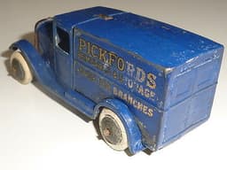 Pre-war Dinky 28/1 Pickfords van.