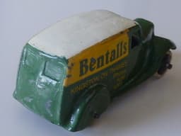 Pre war Dinky 28 type 2/280 van restored as 280g \'Bentalls\'
