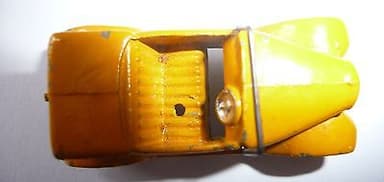PRE WAR DINKY OPEN AUSTIN 7 SMALL CAR NO.35D YELLOW