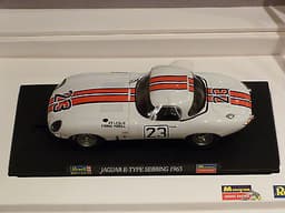 Revell Monogram 08394 Jaguar E Type 1963 Ltd Ed. M&B Scalextric 1/32 slot car