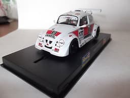 REVELL VW BEETLE UNIROYAL FUN CUP CAR SLOT CAR