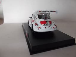 REVELL VW BEETLE UNIROYAL FUN CUP CAR SLOT CAR