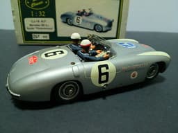 Slot Classic CJ-19 1/32 Mercedes 300SL Spyder " Panamericana " 261/400 RTR