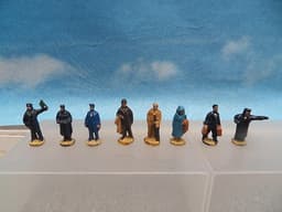 VINTAGE DINKY HORNBY DUBLO DIECAST RAILWAY STAFF & PASSENGERS