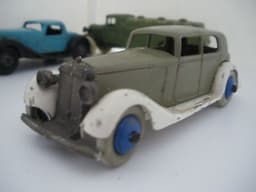 VINTAGE DINKY TOY DAIMLER 30C PRE WAR