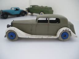 VINTAGE DINKY TOY DAIMLER 30C PRE WAR