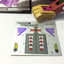 Vintage G1 Takara Hasbro Transformers Robot Headmaster Grax Skullcruncher Boxed