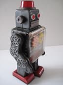 VINTAGE TINPLATE CLOCKWORK GEAR ROBOT  JAPAN