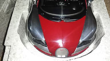 1/18 Autoart Bugatti Veyron Centenaire RED New RELEASE Bugatti Veyron 16.4 Italy