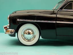 1:18 ERTL 1949 MERCURY COUPE JAMES DEAN EDITION BLACK MODEL CAR LHD AMERICAN !!!