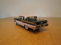 1957 Mercury Turnpike Cruiser 1:24 Danbury Mint diecast model