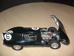 AUTOart Jaguar D type 1/18 Lemans 24 hour winner Hawthorn die cast