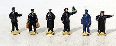 BOXED DIE CAST DINKY TOYS 051 STATION STAFF FIGURES FOR HORNBY DUBLO MECCANO