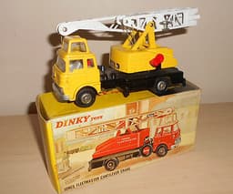 Boxed Dinky Toys DieCast 1-43 Scale #970 Jones Fleetwood Cantilever Crane 1967